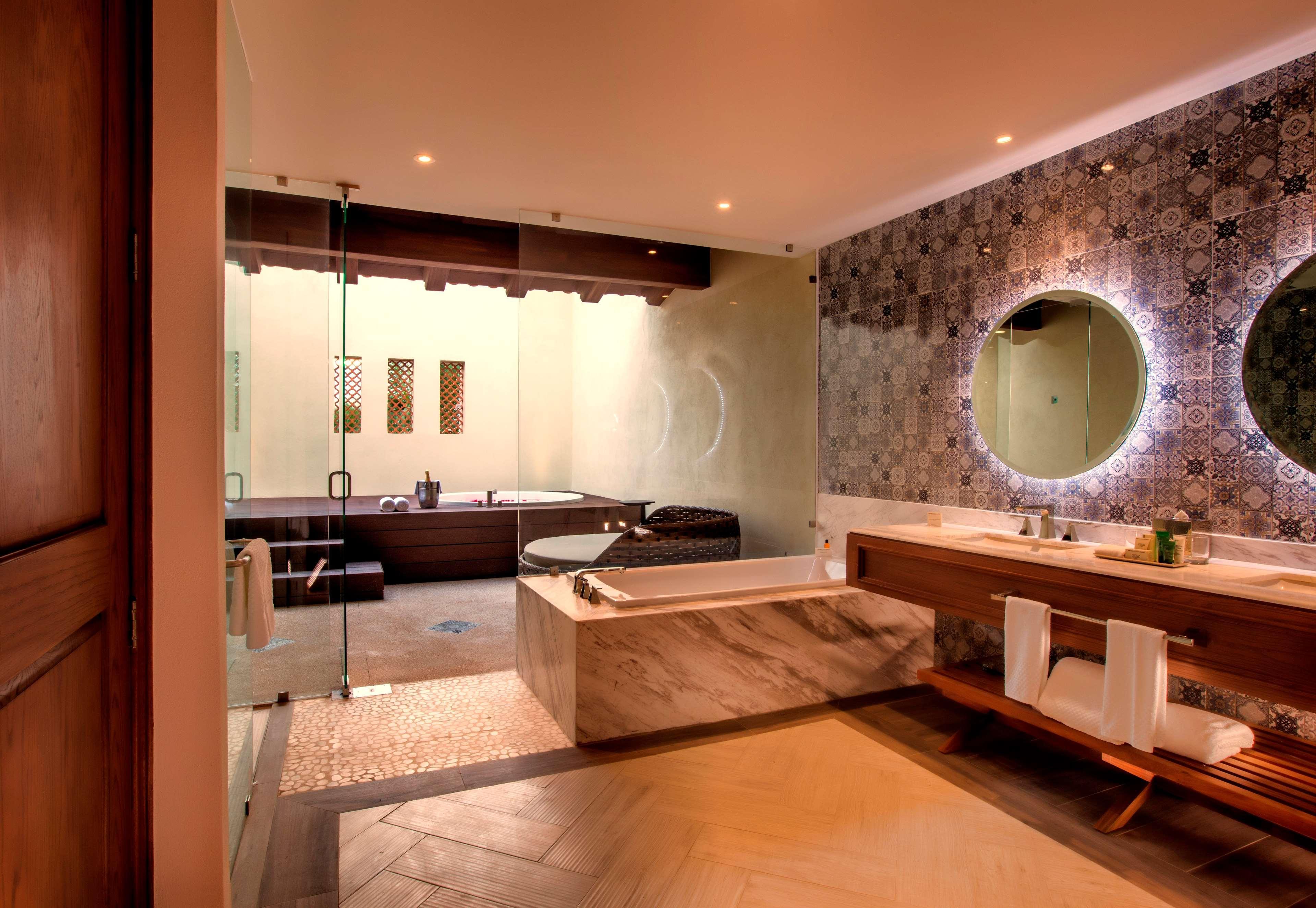The Hacienda At Krystal Grand Puerto Vallarta (Adults Only) Exterior photo