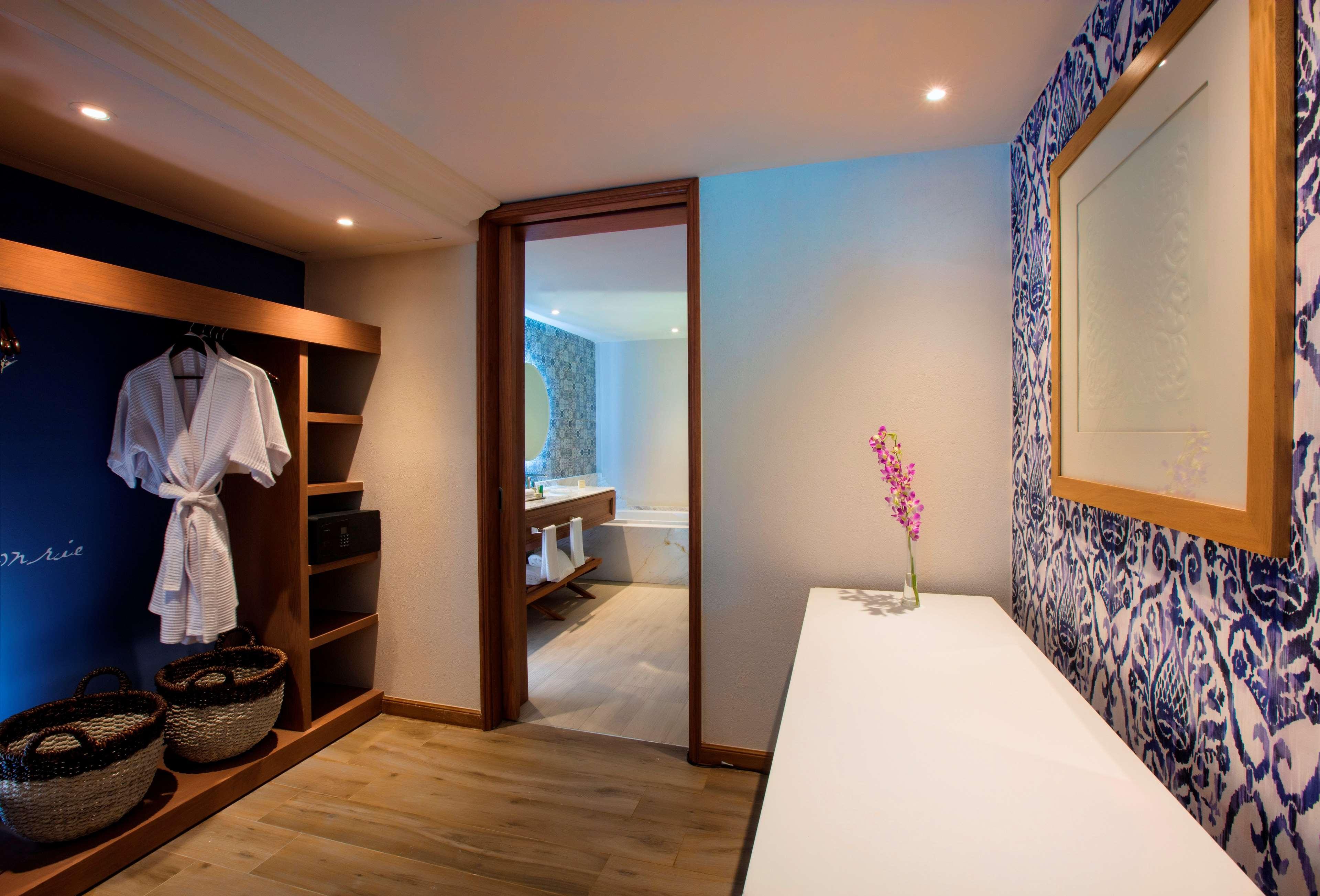 The Hacienda At Krystal Grand Puerto Vallarta (Adults Only) Exterior photo
