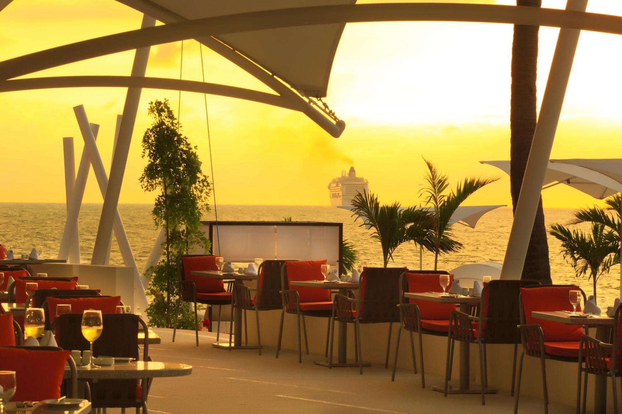 The Hacienda At Krystal Grand Puerto Vallarta (Adults Only) Exterior photo
